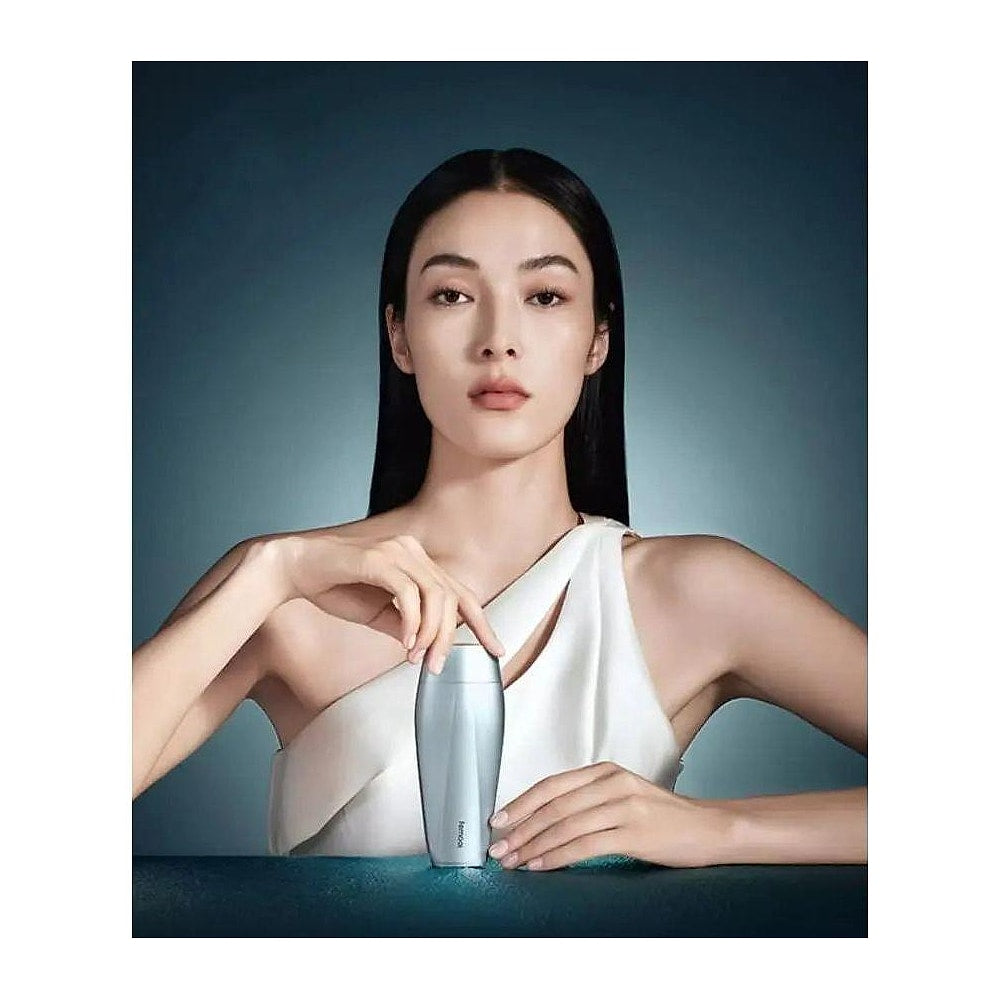 FEMOOI Hydrating Glow Scalp Care Device BL-1008